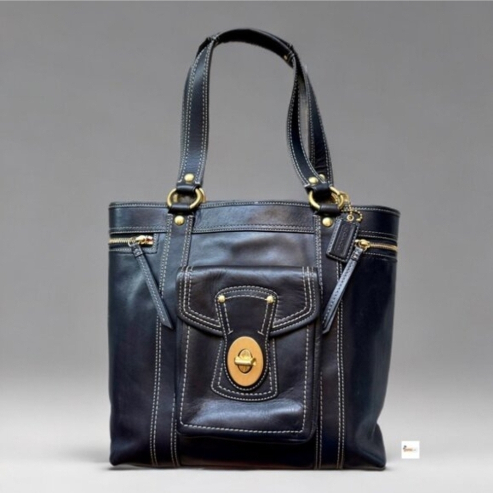 RARE Coach Black Leather Legacy Gigi Large Shoulder Bag